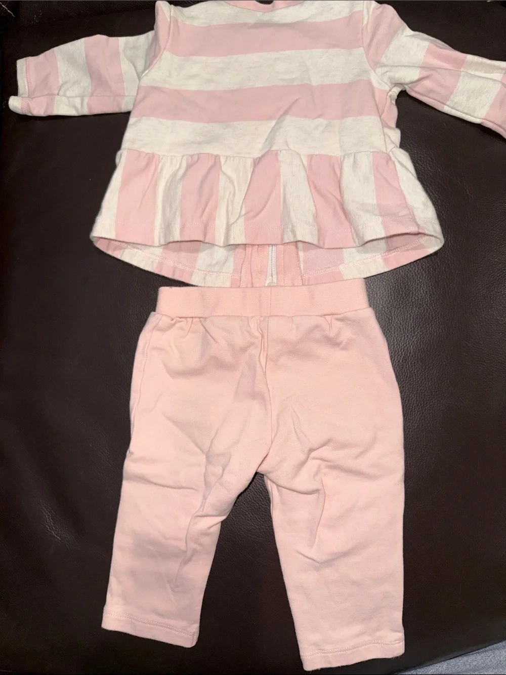 Mayoral baby girl 2 piece jacket and pants set 2-4 months